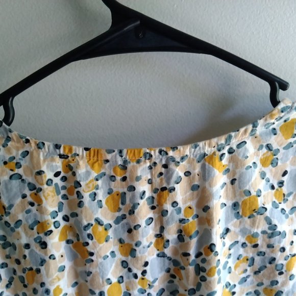 NWOT Sim & Sam Summer Floral Top - Picture 9 of 9